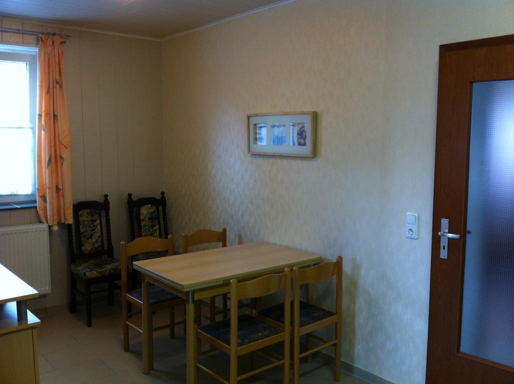 Hotel Cao Hemmingen  Rom bilde
